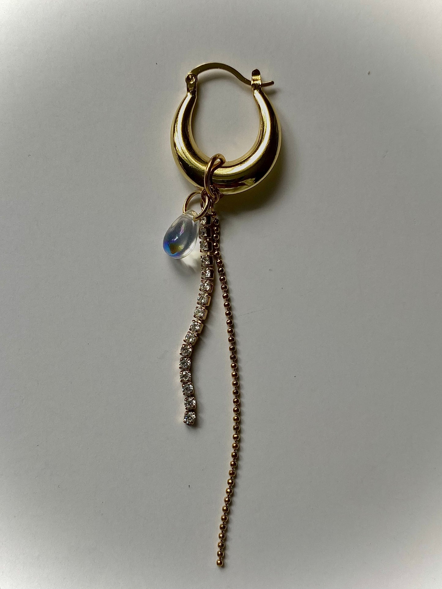 2 of Swords mono-earring