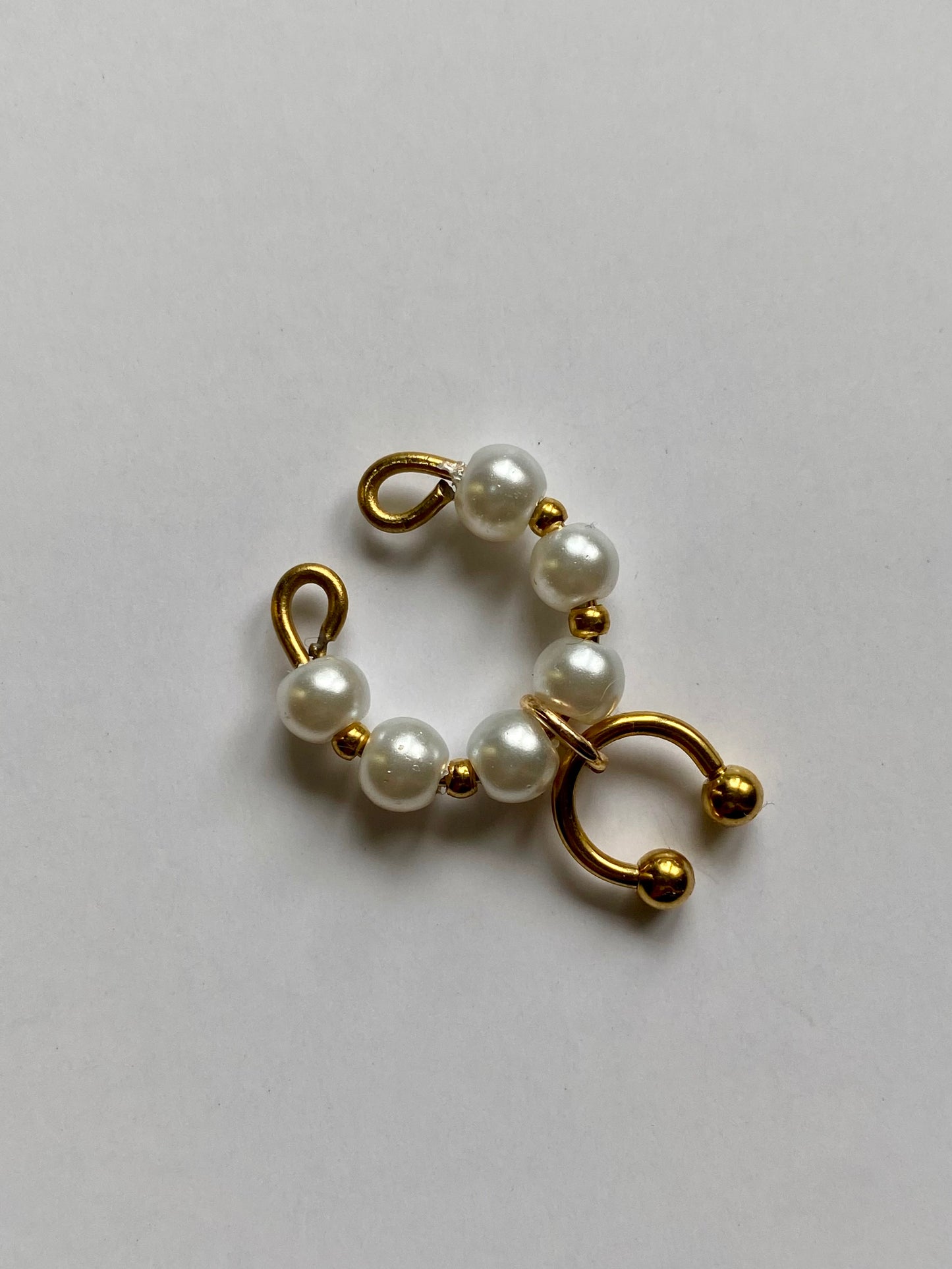 Lullaby earcuff