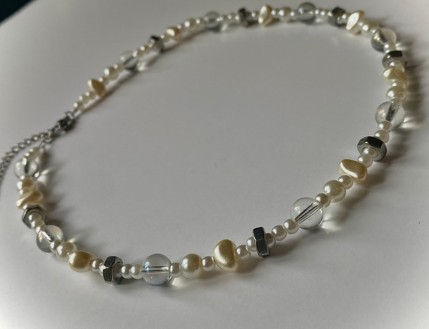 V - The Hierophant necklace