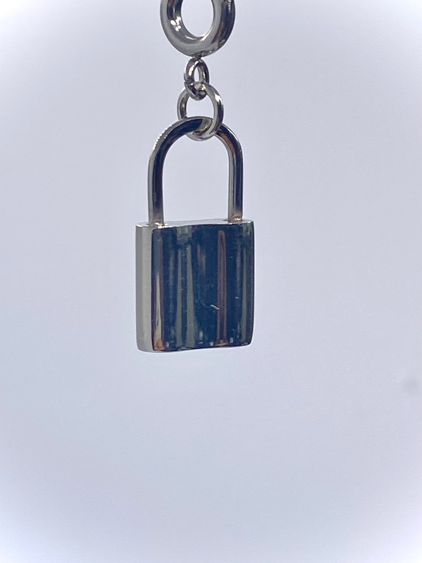 XIX - The World switch chain