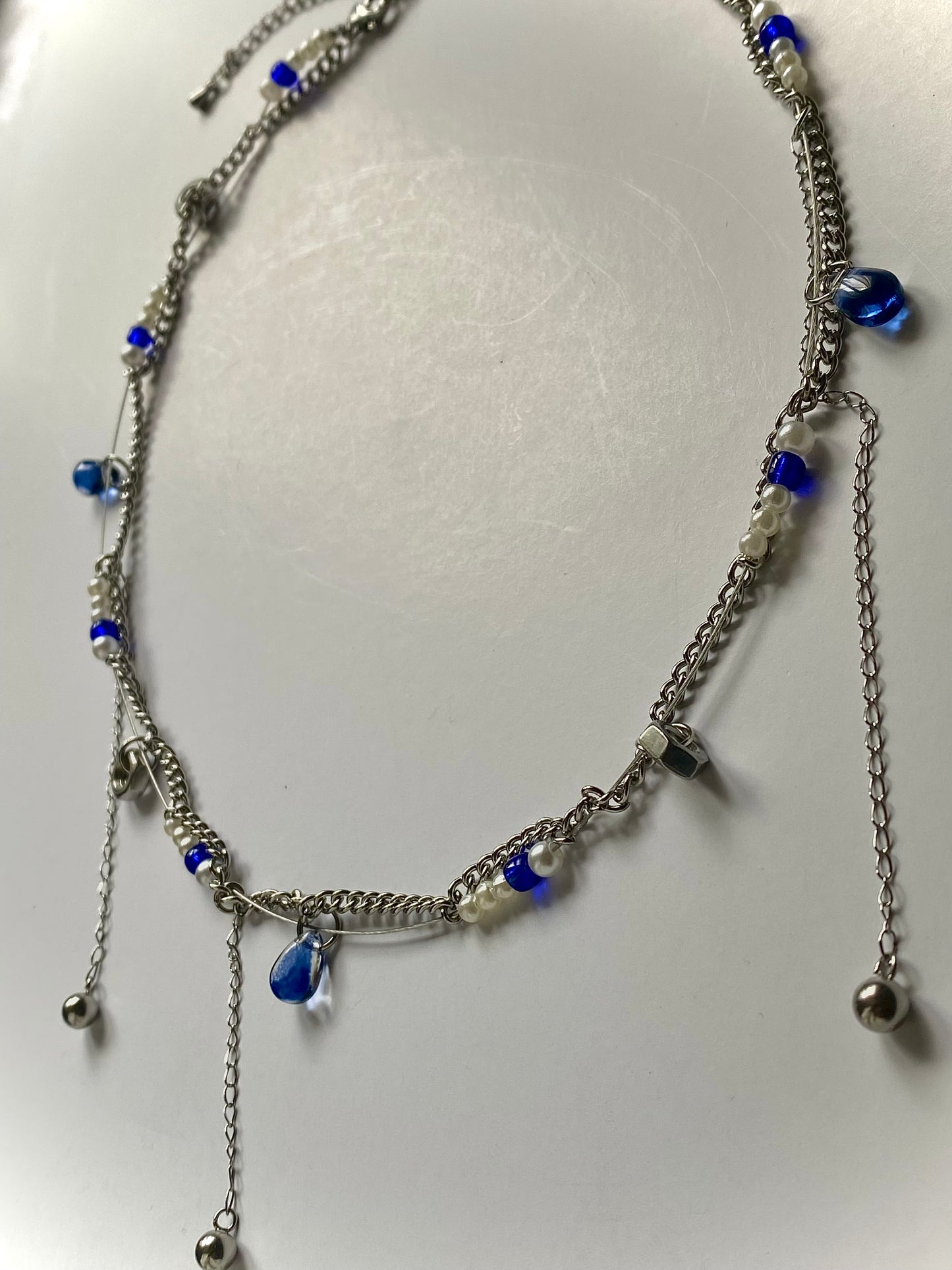 VII - Chariot necklace