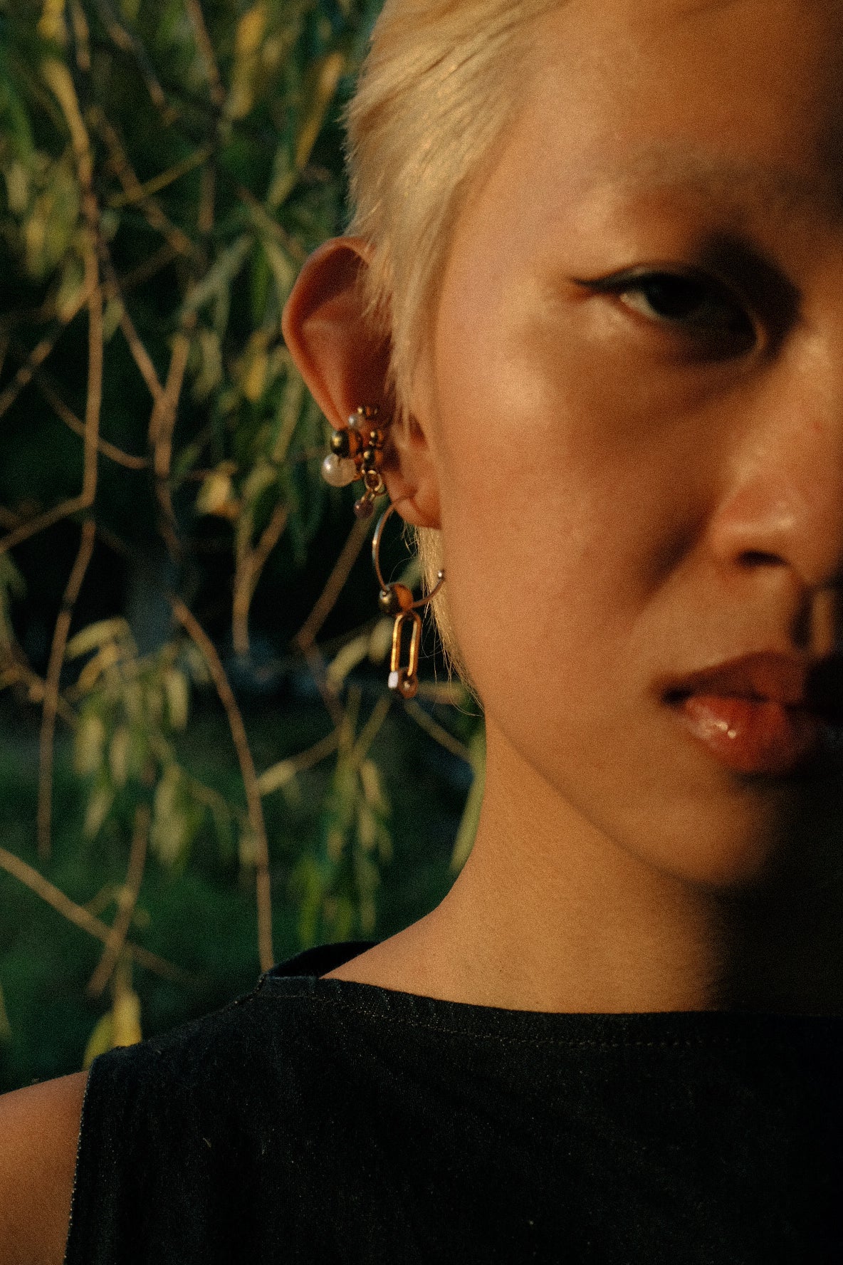 XVI - The Tower mono-earring