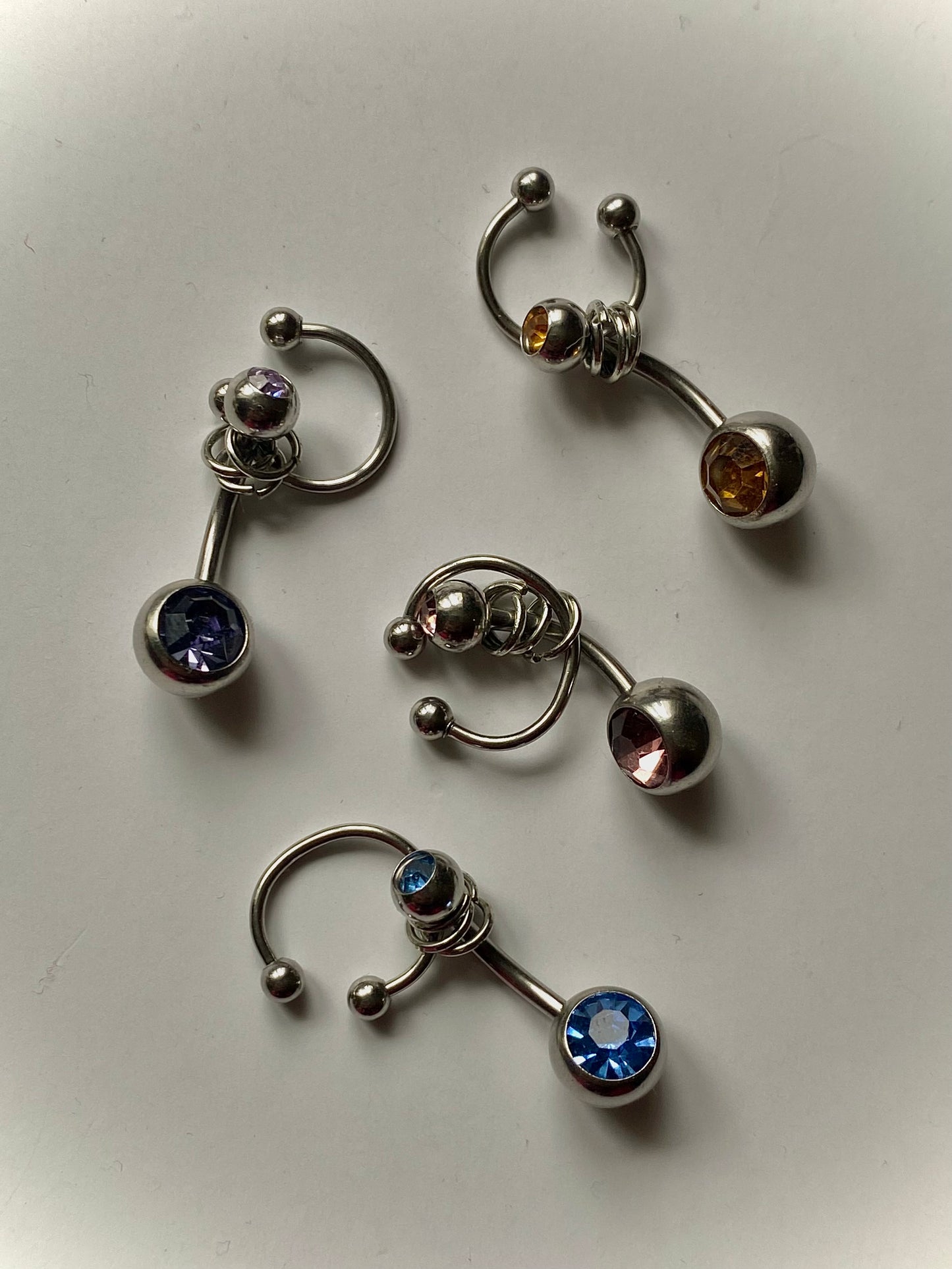 XI - Justice earcuff