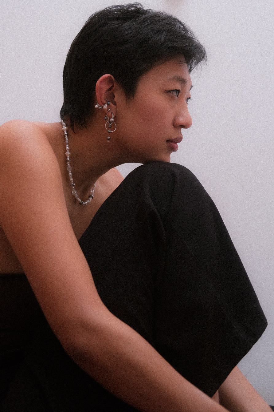 V - The Hierophant necklace