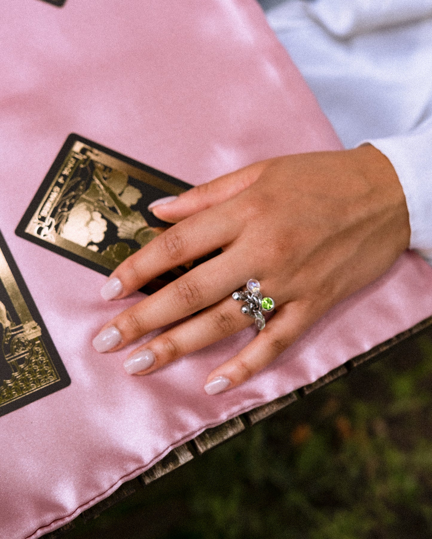II - The High Priestess cluster ring