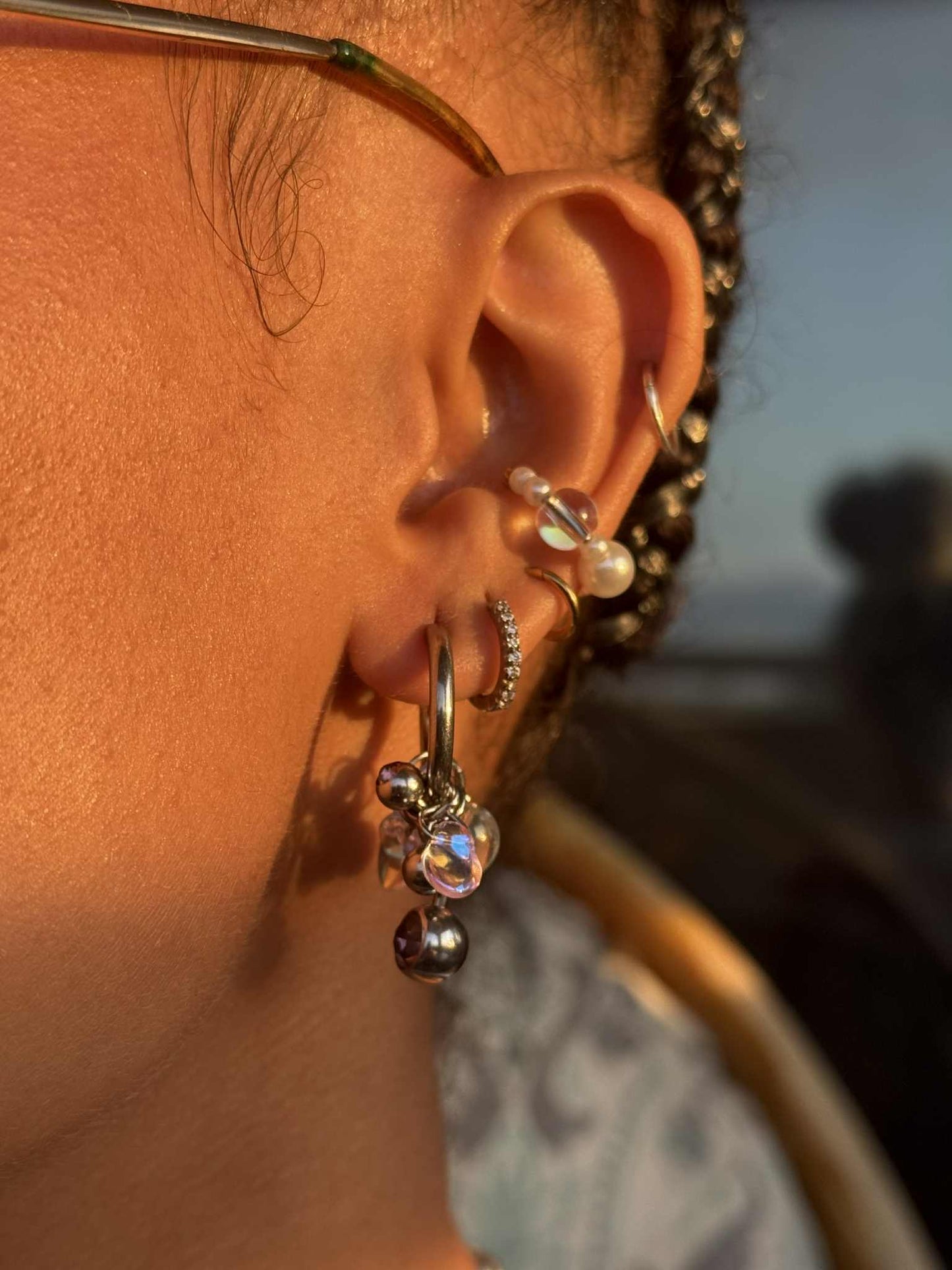 6 of Pentacles mono-earring