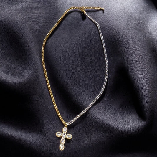Duel necklace