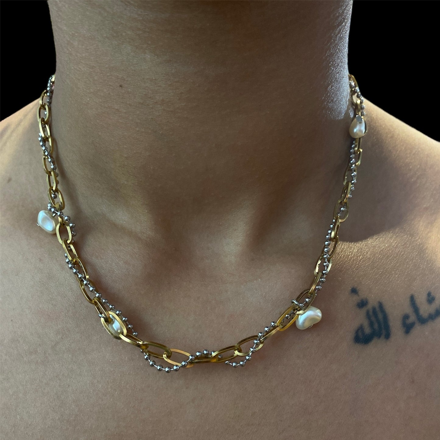 Cavale necklace