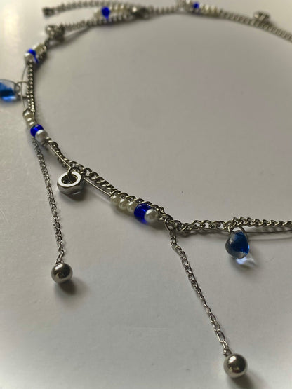 VII - Chariot necklace