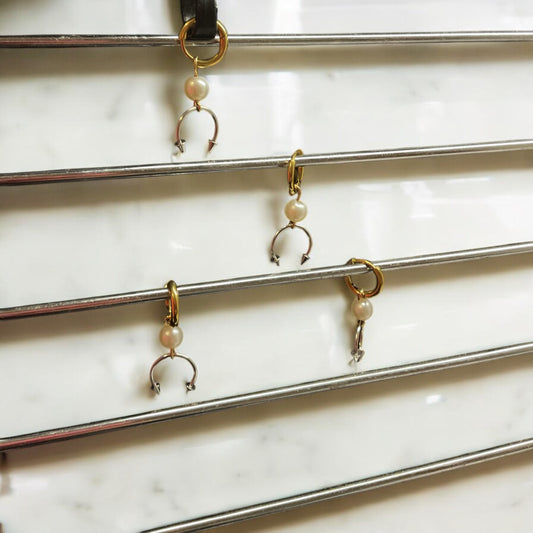 1311 mono-earring