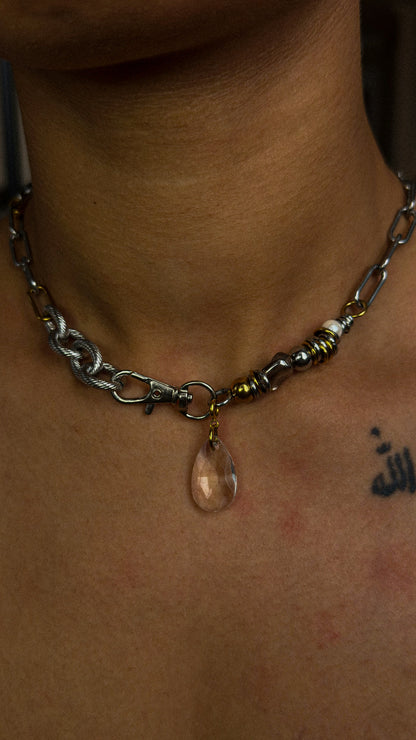 Collier modulaire Indocile avec fermoirs fonctionnels